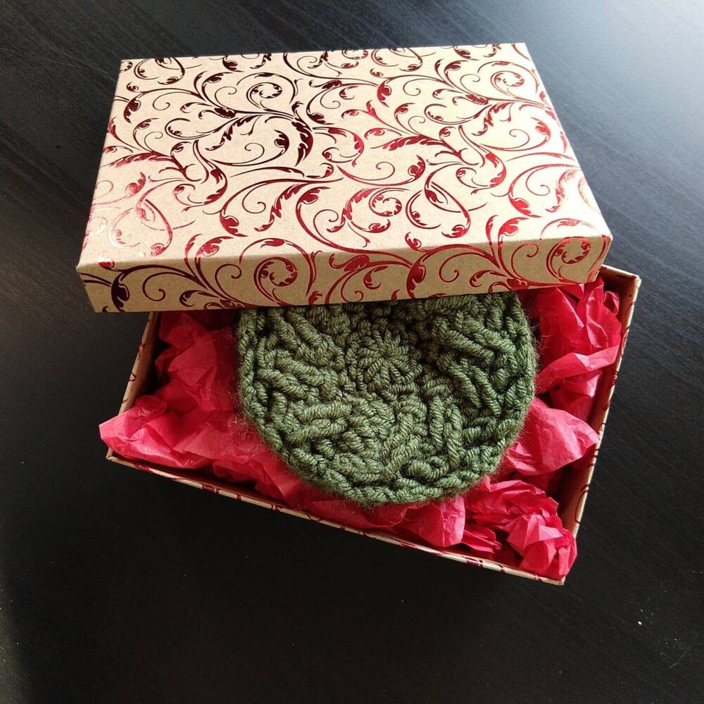 Handmade Green Crochet Coasters Set of 6 round pinwheel 4" cable stitch decor